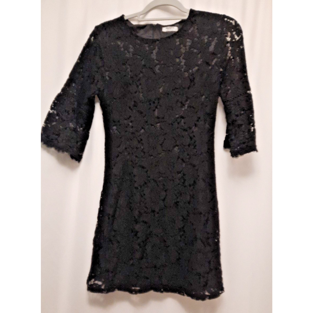 Trendy Outfit: Zeagoo M black lace sheer dress w purple & black lace 7.5 Vans